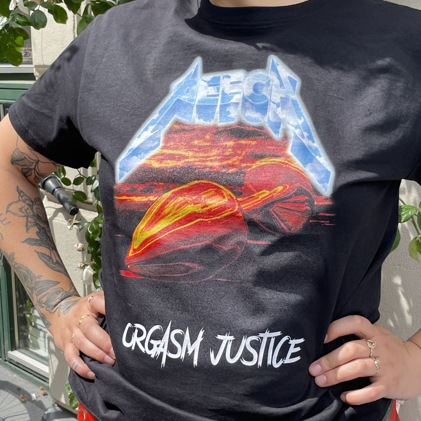 ORGASM JUSTICE T-SHIRT